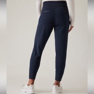 ATHLETA VENICE JOGGER NAVY